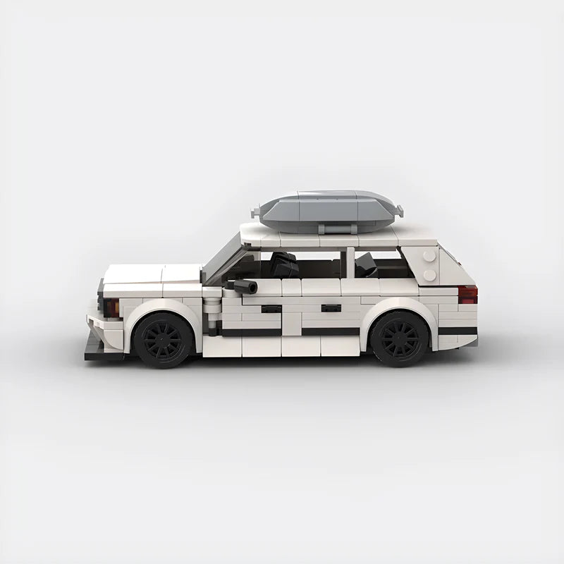 Mercedes-Benz W124 Estate Car Lego | Brick Whips
