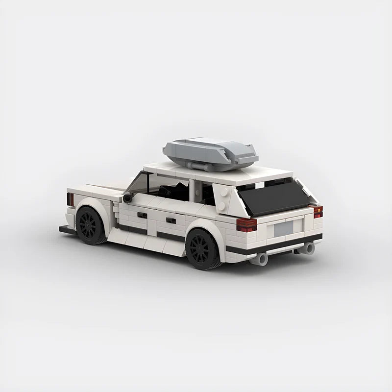 Mercedes-Benz W124 Estate Car Lego | Brick Whips